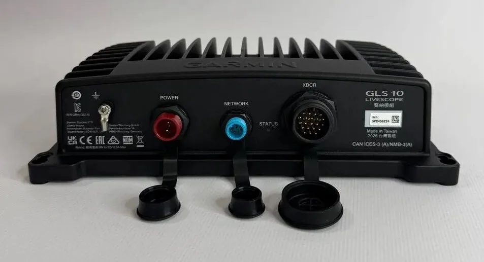 Комплект Garmin Echomap Ultra 2 102sv с Panoptix Livescope LVS34