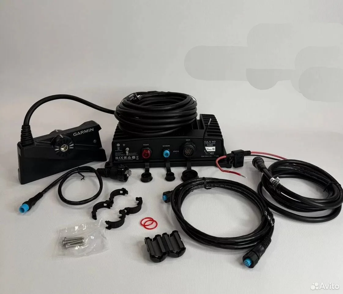 Комплект Garmin Echomap Ultra 2 102sv с Panoptix Livescope LVS34