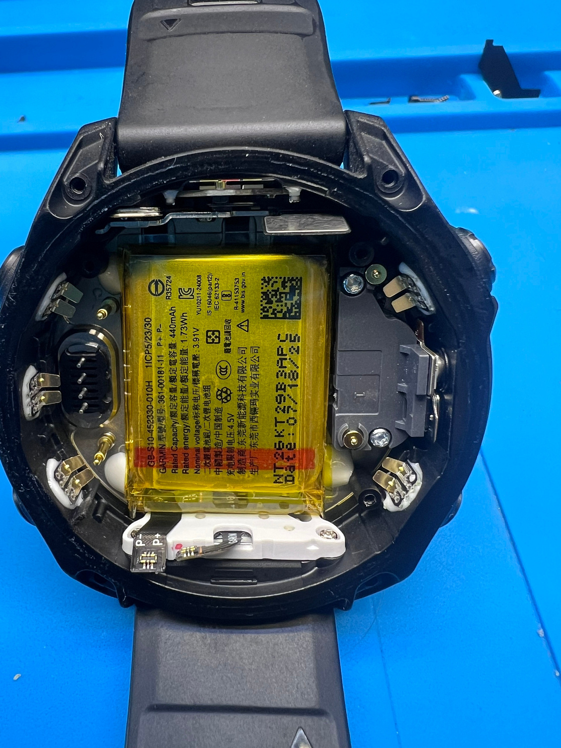 Ремонт часов Garmin Fenix 8.